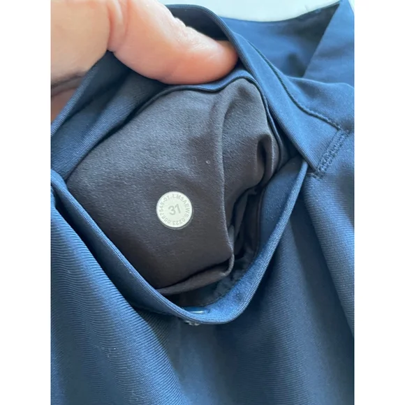 Men's Lululemon Pants, Size 31, Dark Blue - Picture 5 of 5